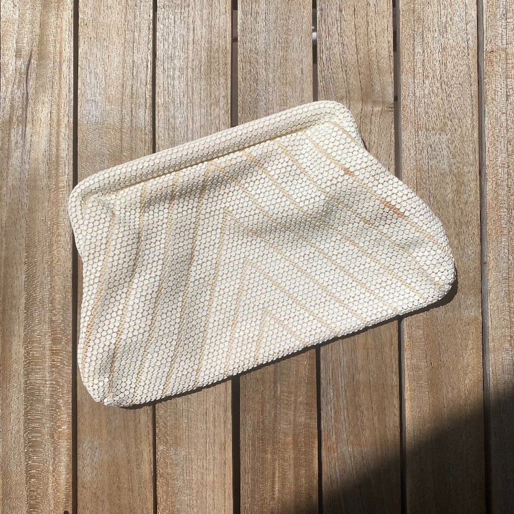 vintage mesh beaded clutch